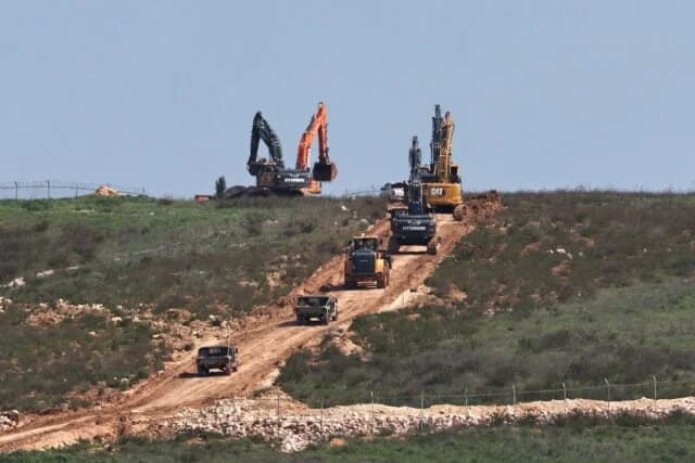 Israel Detiene la Compra de Equipamiento Militar a Francia
