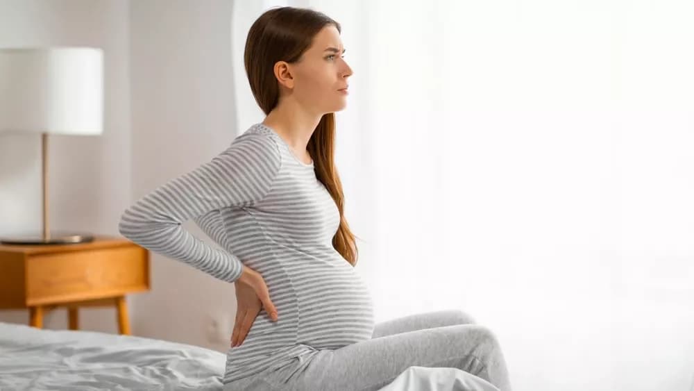 Embarazo Después de los 45: Riesgos para la Madre y el Bebé – Estudio Sueco