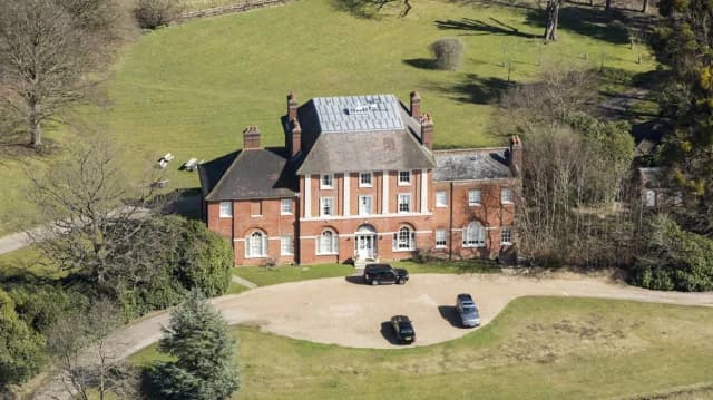 Kate Middleton und Prinz William: Umzug in eine neue Villa