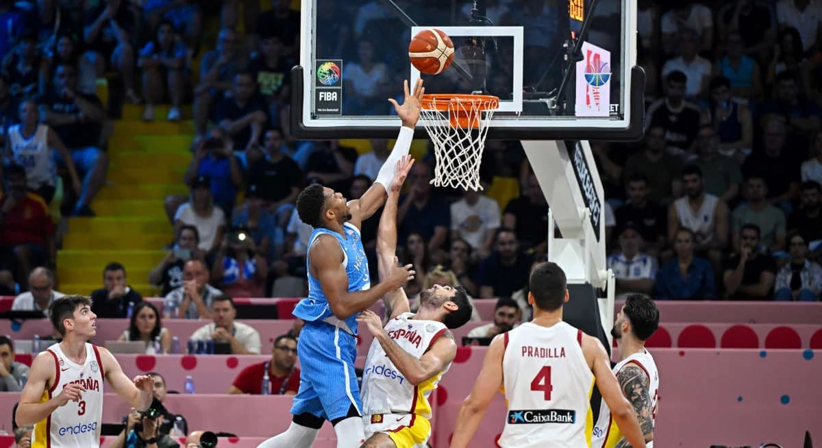 EuroBasket 2025: Grecia se enfrenta a Israel en la fase eliminatoria