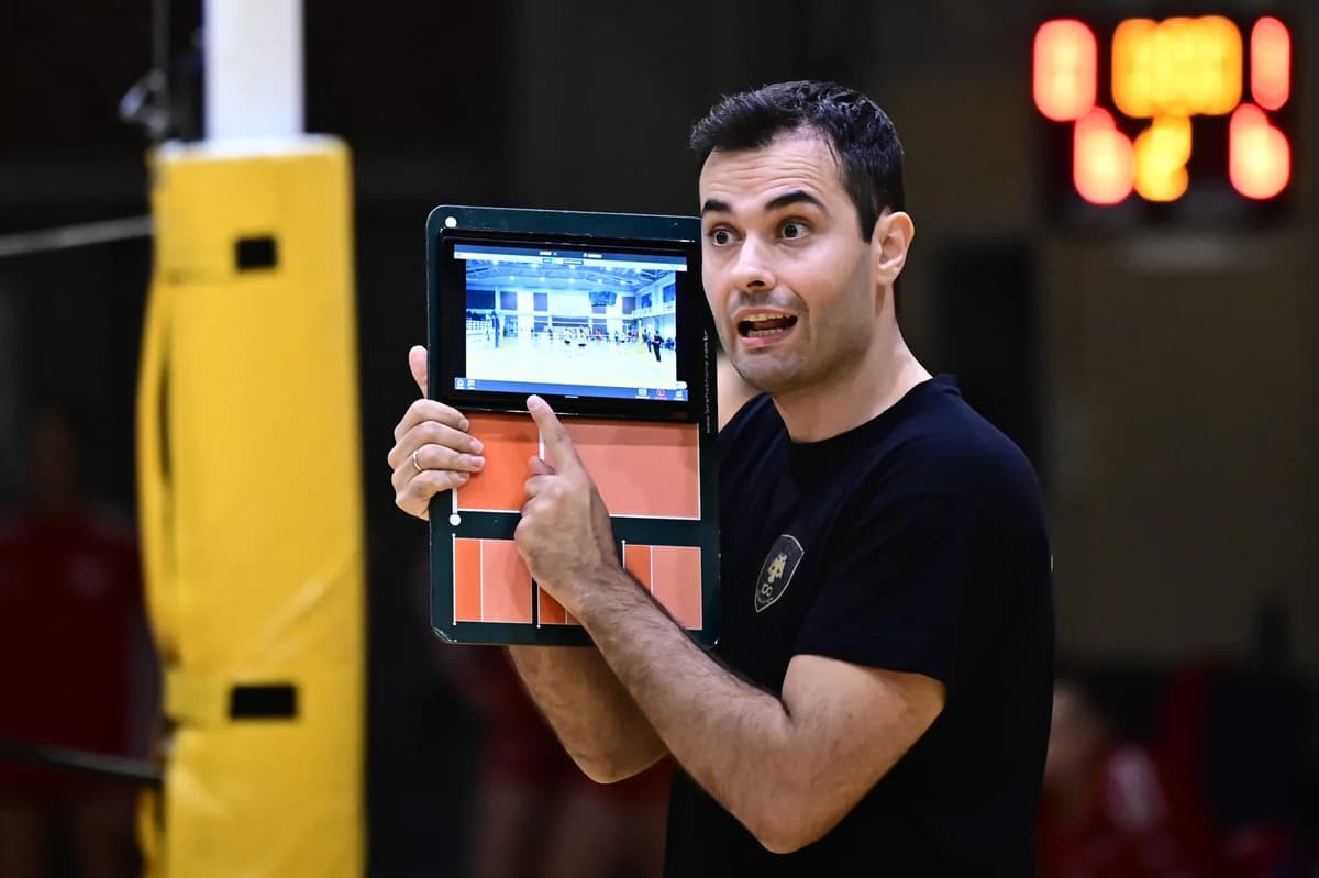 Younous Otzal nombrado entrenador del Panionios Betsson